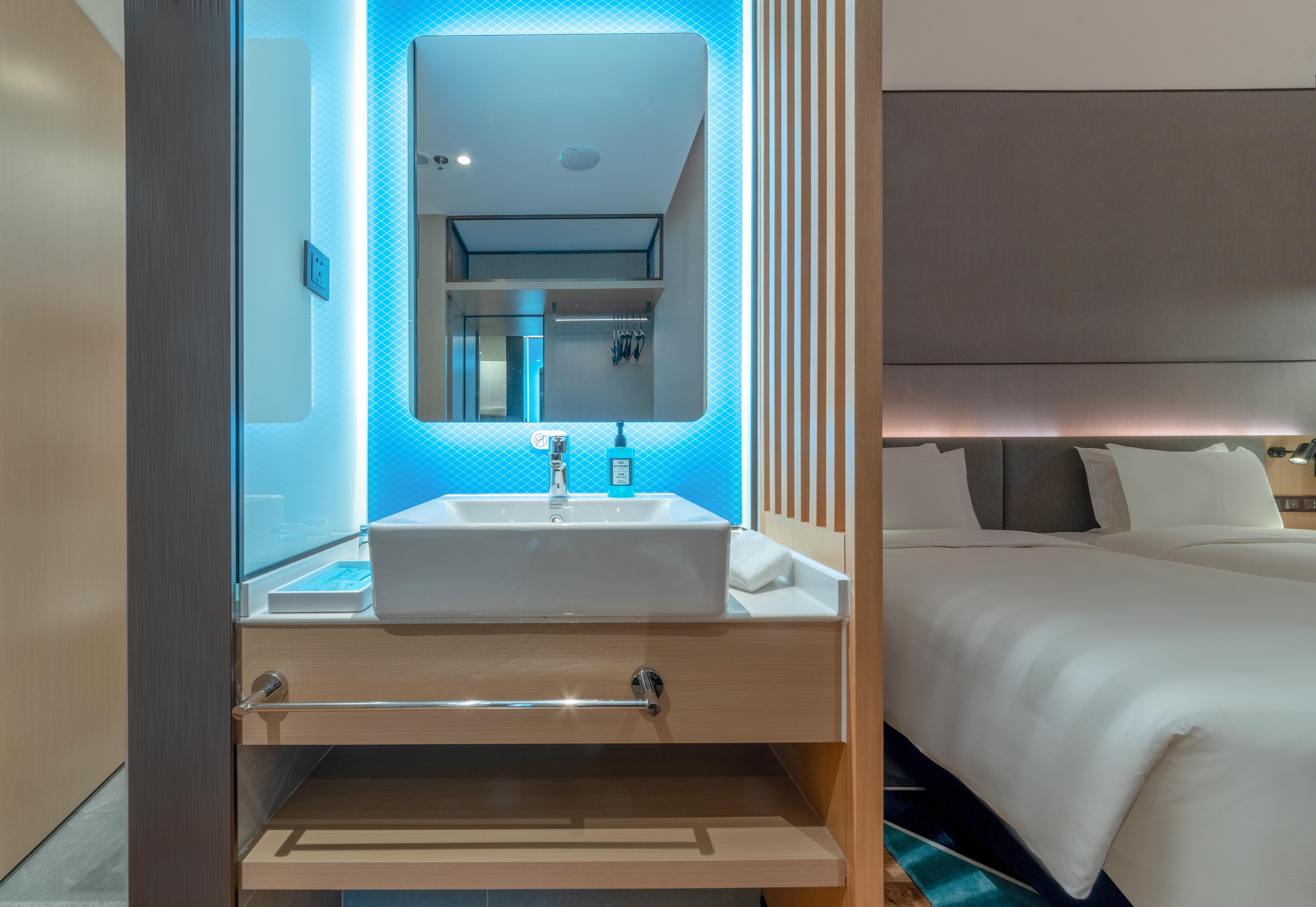 Holiday Inn Express Shenzhen Longhua By Ihg Exterior foto
